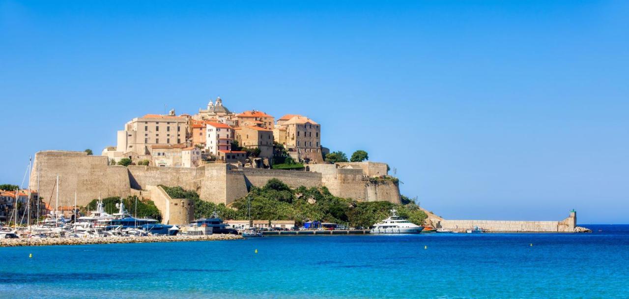 Calvi Hotel 외부 사진